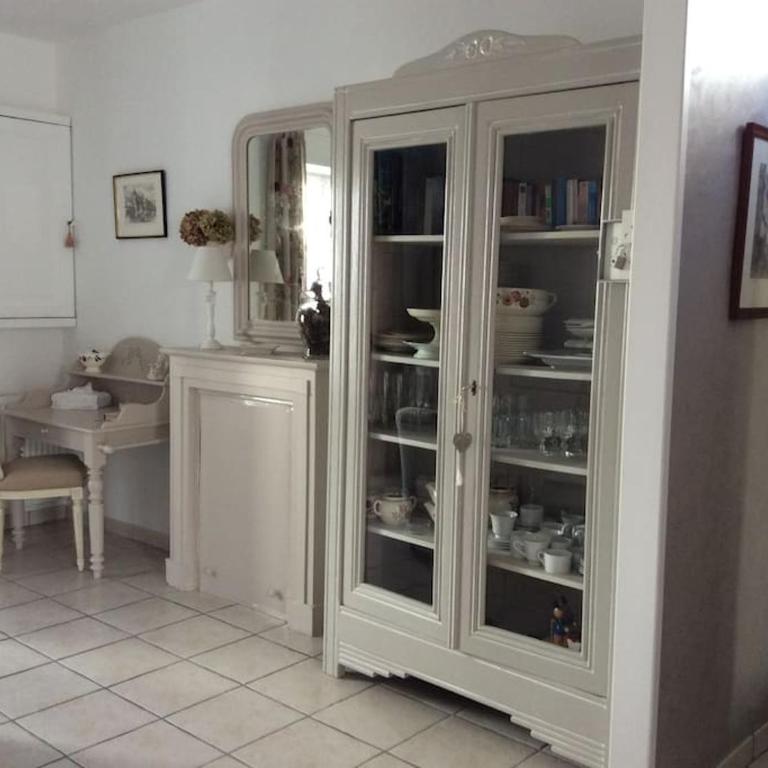 Le gîte de Cathy-Charmant cottage en centre-ville - Maison 2 Chambres - 11