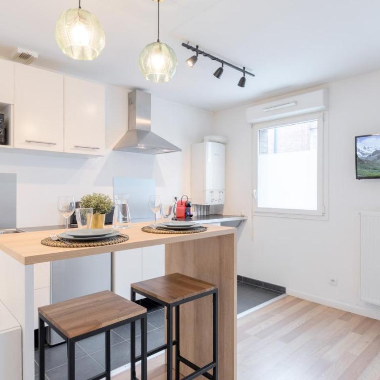 Wazemmes - Functional studio with parking space! - Apartment - 7