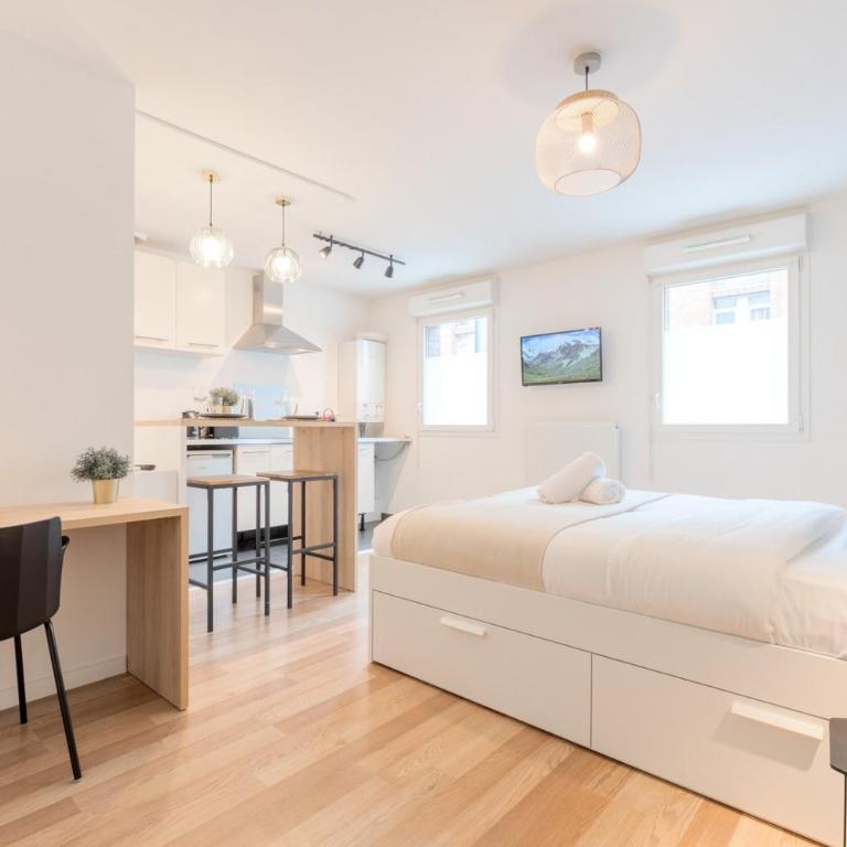 Wazemmes - Functional studio with parking space! - Apartment - 1
