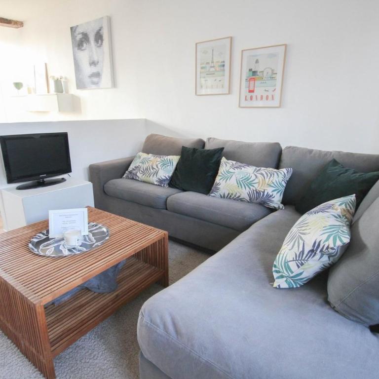 Charming 60m2 apartment - Apartment - 3