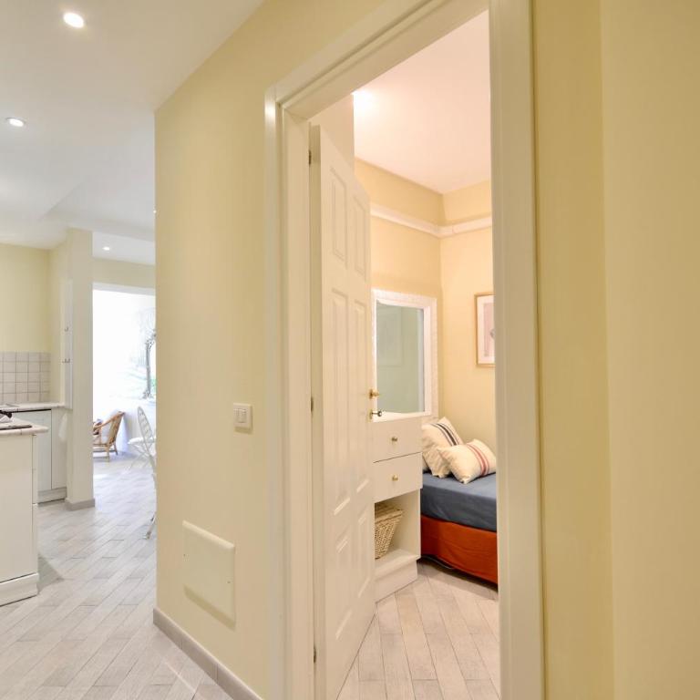 Gramsci 79 - Elegante appartamento fronte spiaggia con 3 posti letto - Two-Bedroom Apartment - 29