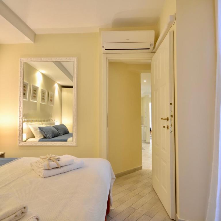 Gramsci 79 - Elegante appartamento fronte spiaggia con 3 posti letto - Two-Bedroom Apartment - 33