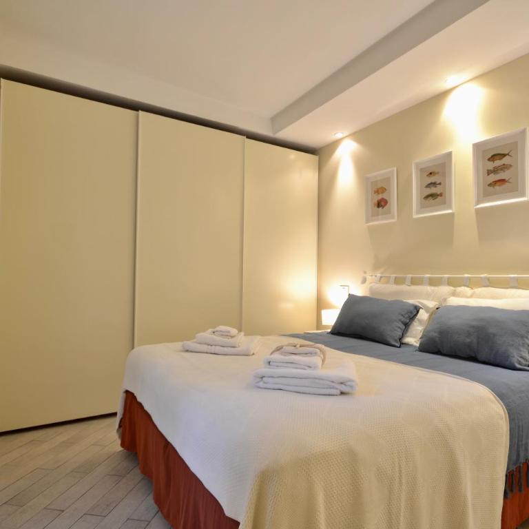 Gramsci 79 - Elegante appartamento fronte spiaggia con 3 posti letto - Two-Bedroom Apartment - 30