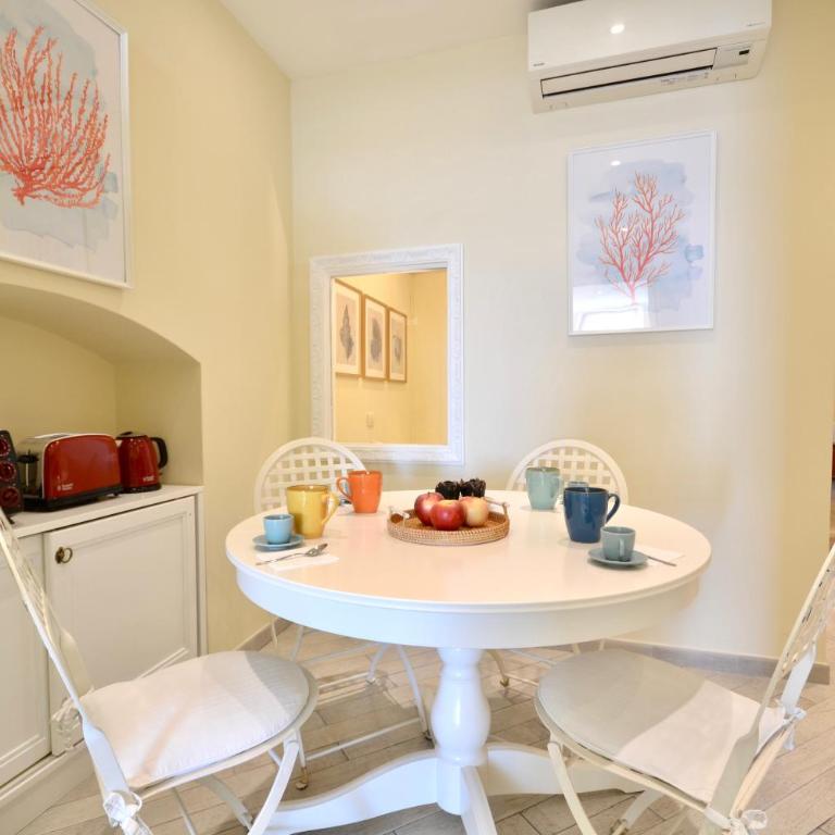 Gramsci 79 - Elegante appartamento fronte spiaggia con 3 posti letto - Two-Bedroom Apartment - 26