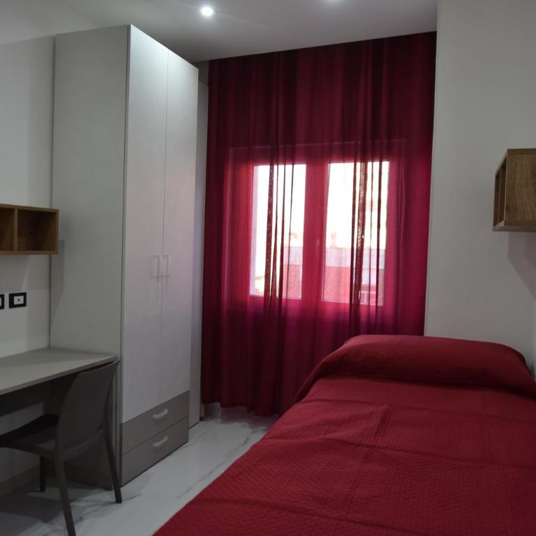 Appartamento Centrale a 2 passi da Stazione, Mare e Centro Città - Appartamento con 2 Camere da Letto e Balcone - 15