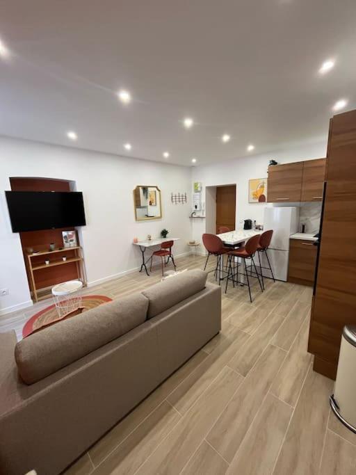 Sublime T2/ Cosy/ Clim/ Parking/Plage - One-Bedroom Apartment - 24