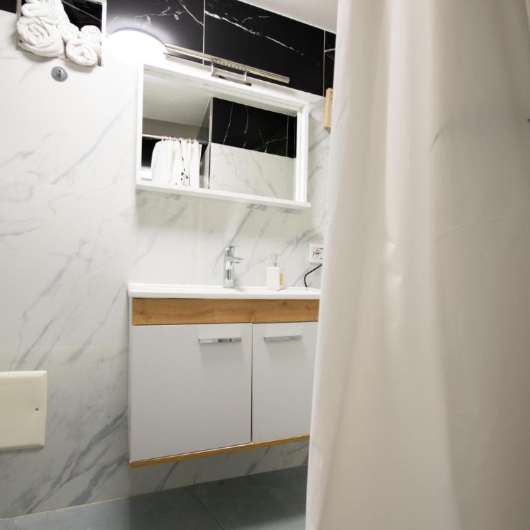 Casa bella Maria Napoli - Appartamento con 2 Camere da Letto - 32