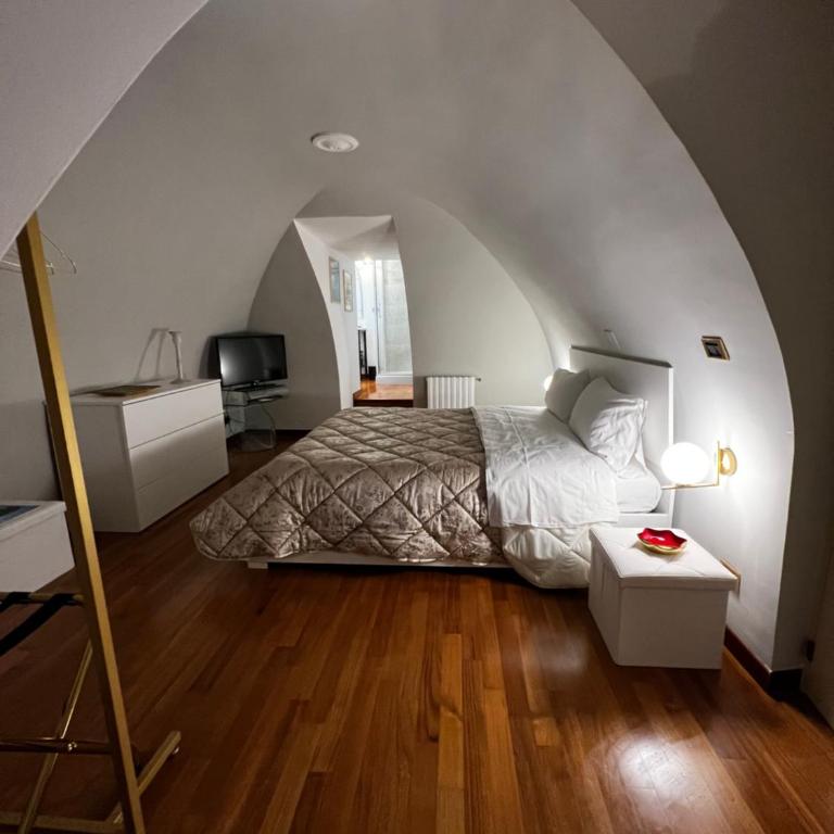 Calefati Gallery Luxury Apartment - Suite King Deluxe - 14
