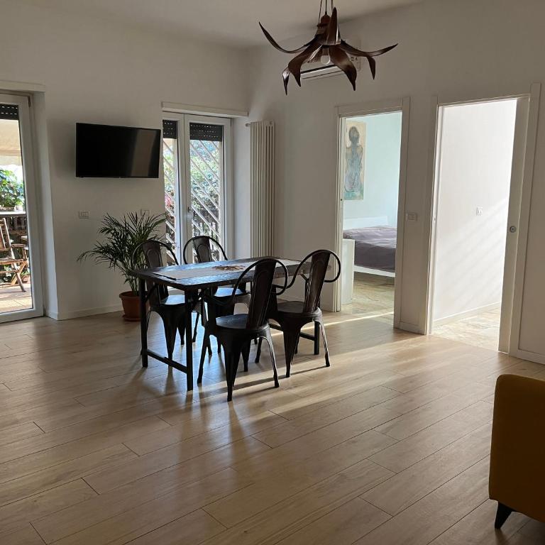 Acquedotti apartment with garden - Two-Bedroom Apartment - 4