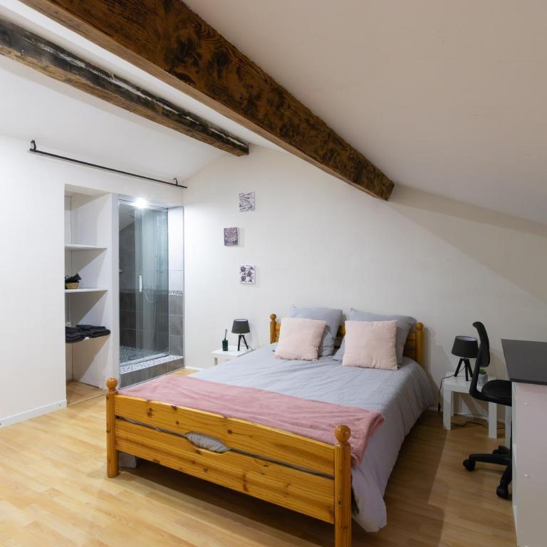 Maison de la Bourbre - Proche Hypercentre - Two-Bedroom House - 8