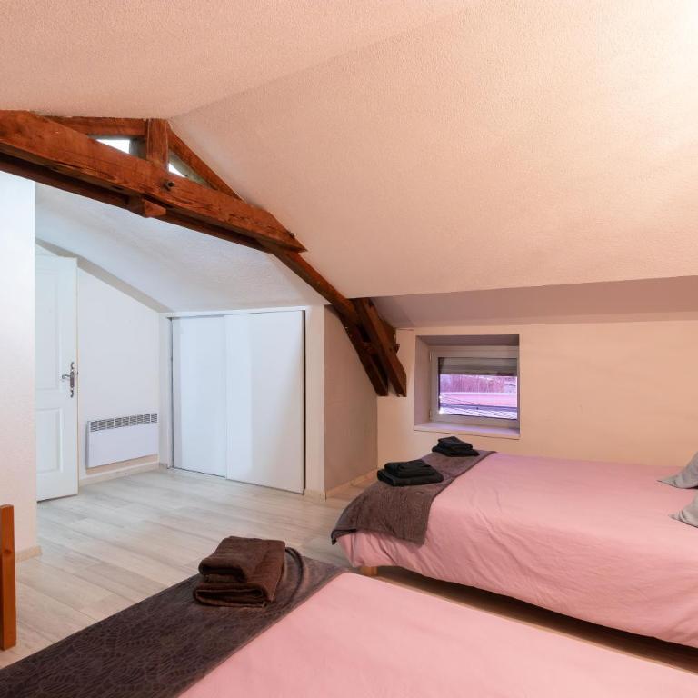 Maison de la Bourbre - Proche Hypercentre - Two-Bedroom House - 12