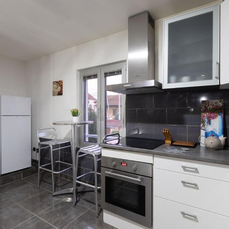 Maison de la Bourbre - Proche Hypercentre - Two-Bedroom House - 20