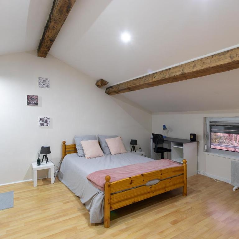 Maison de la Bourbre - Proche Hypercentre - Two-Bedroom House - 21