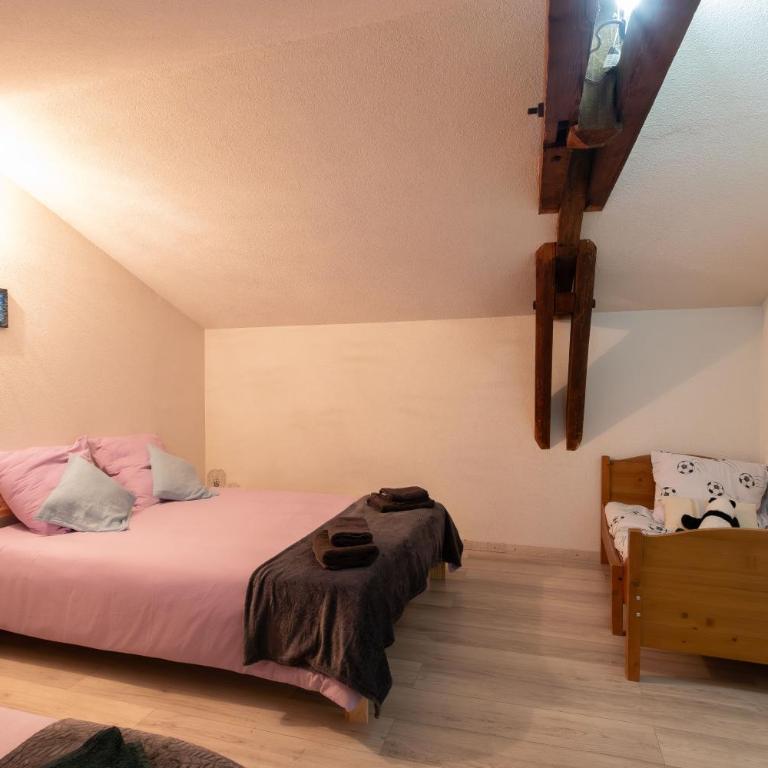 Maison de la Bourbre - Proche Hypercentre - Two-Bedroom House - 22