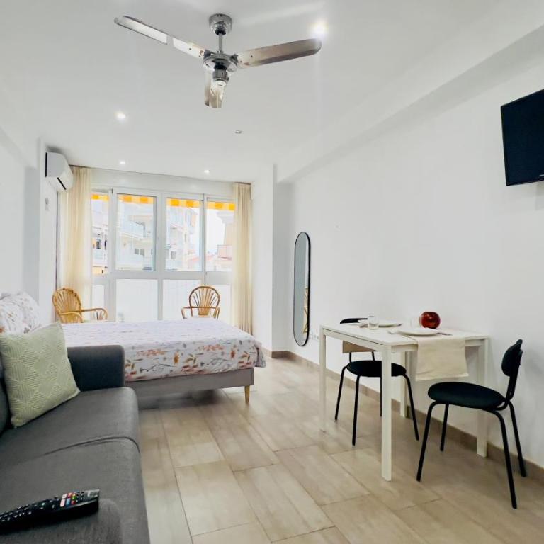 Central Beach & Pool Studio - South Costa, Nerja - Deluxe Studio - 3