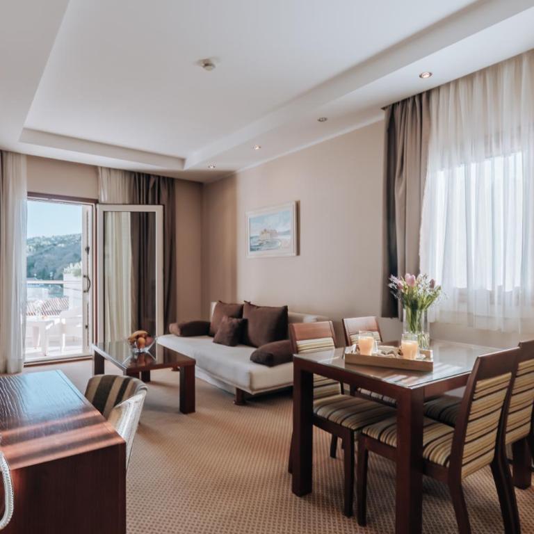 Apartments Del Mar - Comfort One Bedroom Apartment with Balcony - 17