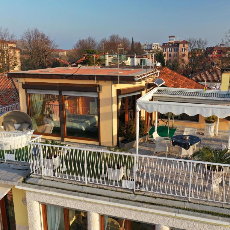 OASIS Golden Lagoon Chalet - Suite con terraza y vistas a la laguna - 24