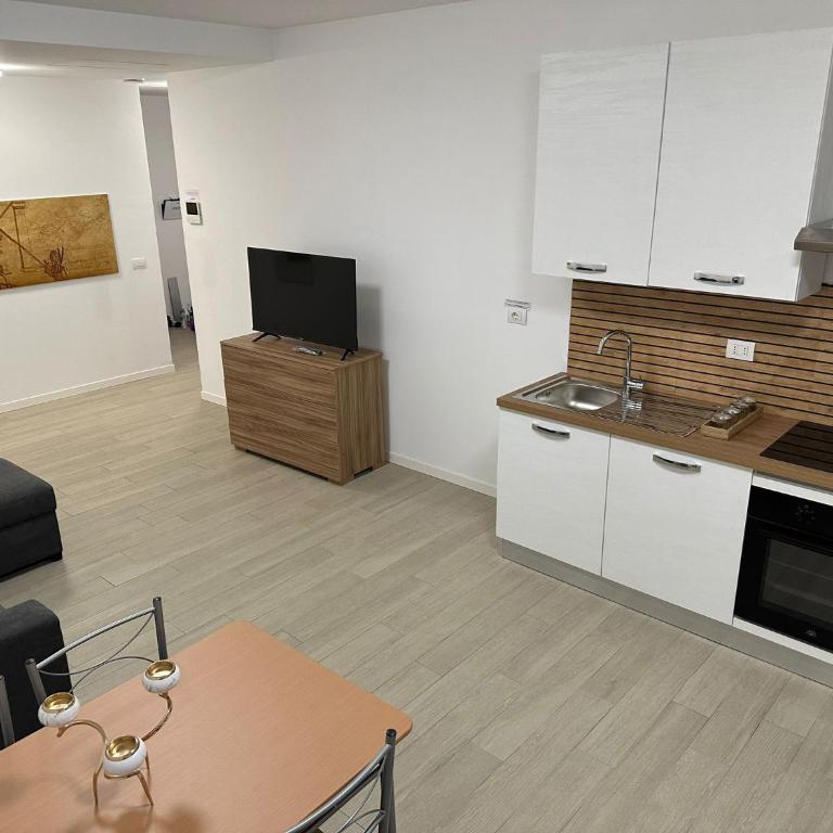 CASA IDEALE TIM Appartmanti moderni vicina al centro - Appartamento con 1 Camera da Letto - 6