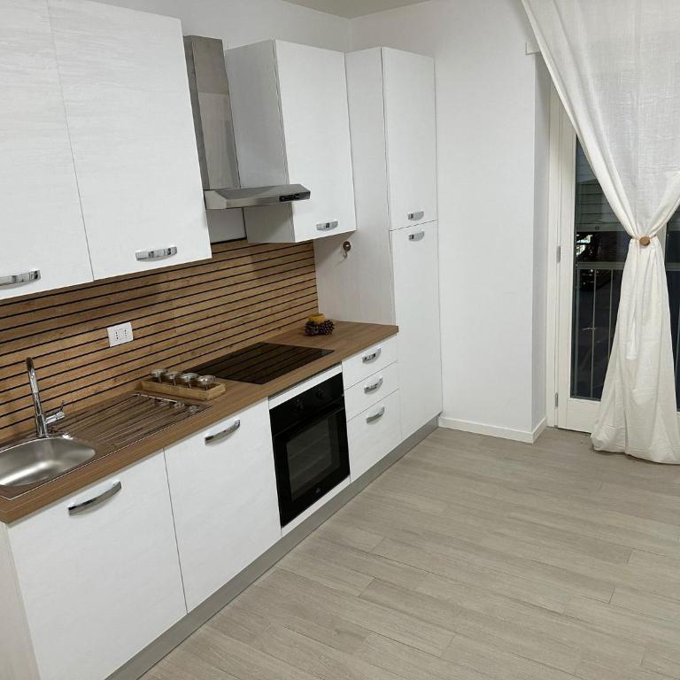 CASA IDEALE TIM Appartmanti moderni vicina al centro - Appartamento con 1 Camera da Letto - 5