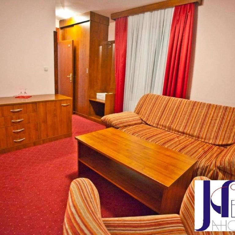 Hotel Nebojša Jahorina - Family Room (2 Adults + 2 Children) - 8