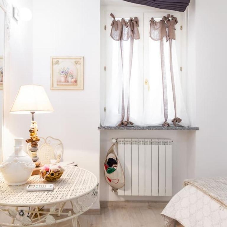Elegant Triplex Townhouse with Luxe Terrace - Appartamento con 3 Camere da Letto - 7