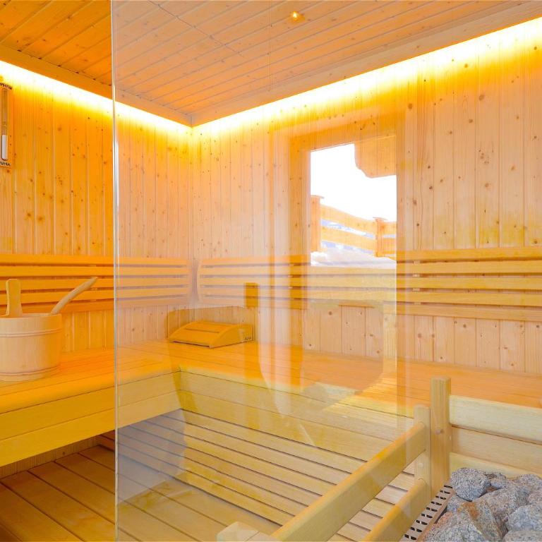 Ski-in Ski-out Chalet Maiskogel "Bergli" - by Alpen Apartments - Ferienhaus - 22