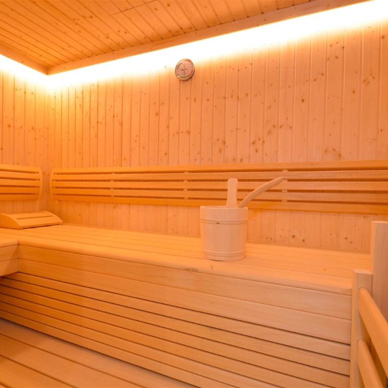 Ski-in Ski-out Chalet Maiskogel 13A - by Alpen Apartments - Ferienhaus - 16