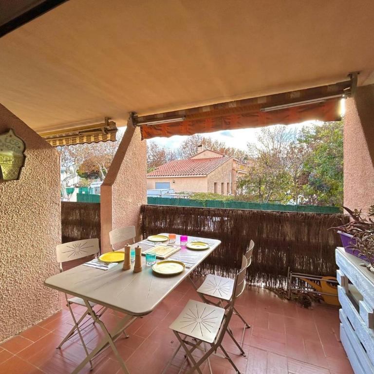 Superbe T2 Rez-de-Jardin Proche Plage avec Terrasse et Parkings - Argelès-sur-Mer - FR-1-388-220 - Appartement - 5