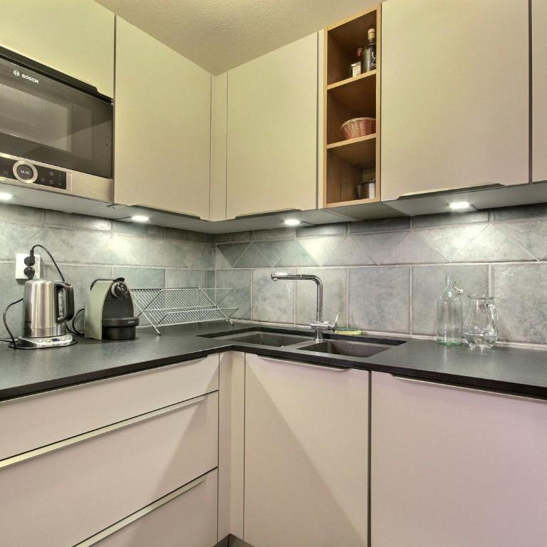 Appartement rénové 3 pièces avec balcon et cheminée, Belle Plagne - FR-1-455-254 - Appartement - 10