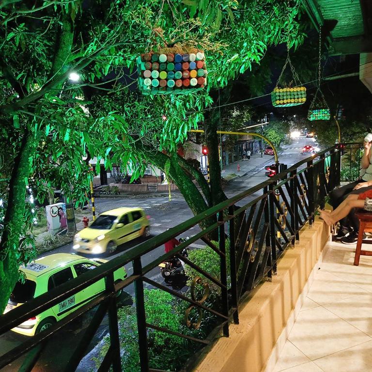 !Hermosa Casa en el Mejor lugar de Medellín! - Casa de 4 dormitorios - 1
