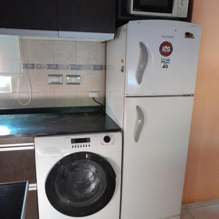 Depto a 5 minutos del centro - Apartamento de 2 dormitorios - 6