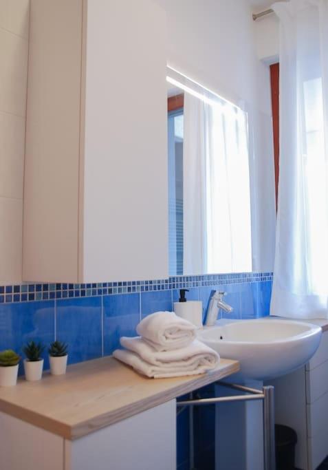 Home & Pet - Milano Trilocale Promenade Santa Giulia - Appartamento con 2 Camere da Letto - 11