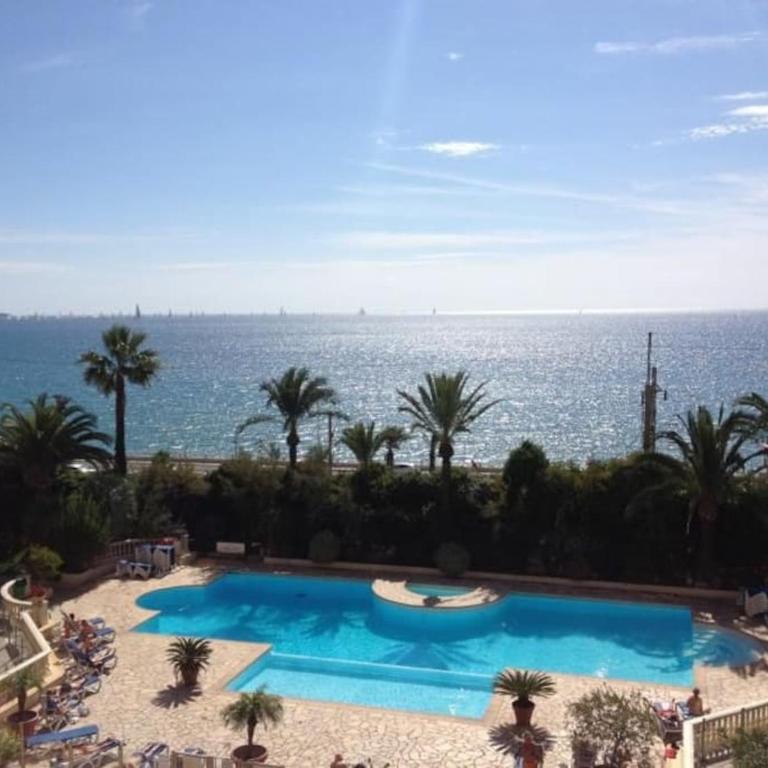 Bord de mer, terrasse, tout à pieds - Appartement 2 Chambres - 1
