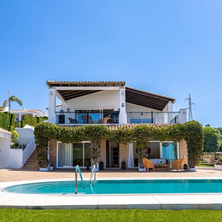 Villa La Vista - FAMILY FRIENDLY Private Pool, BBQ, Sauna - Villa de 5 dormitorios - 2
