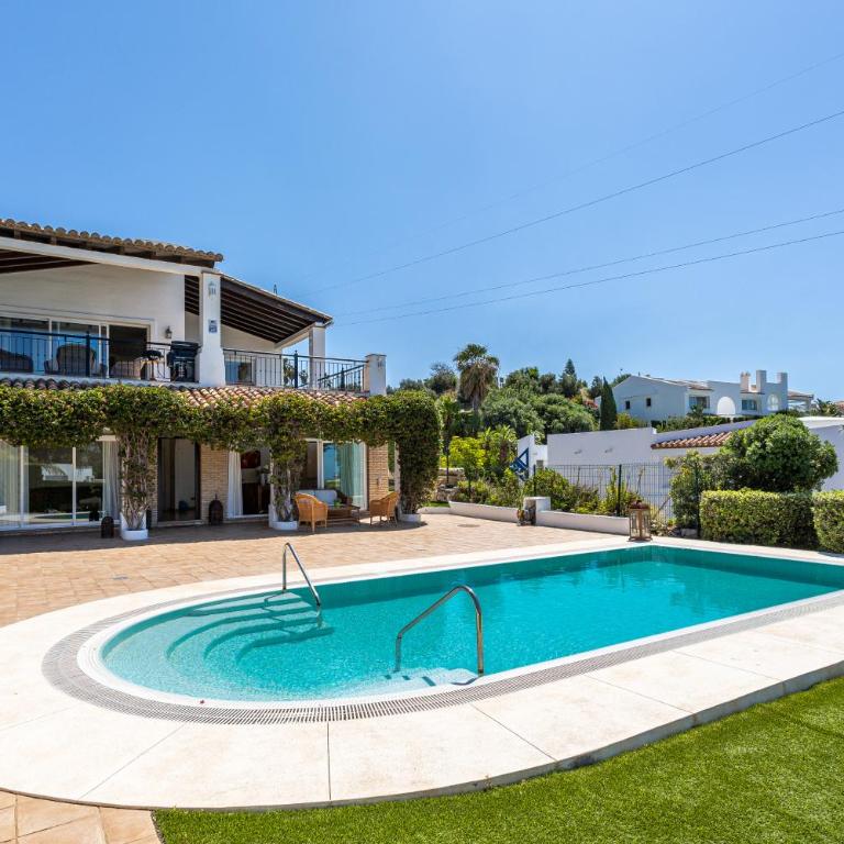 Villa La Vista - FAMILY FRIENDLY Private Pool, BBQ, Sauna - Villa de 5 dormitorios - 1