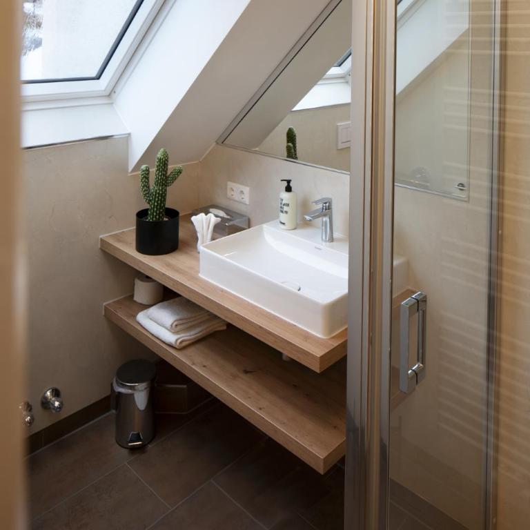 hideauts hotels Der Rosengarten - Standard Einzelzimmer - 2