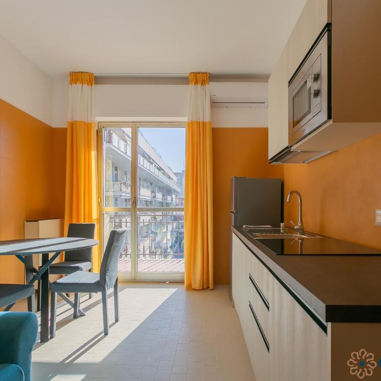Einaudi Guesthouse by Apulia Accommodation - Apartment with Balcony - 18