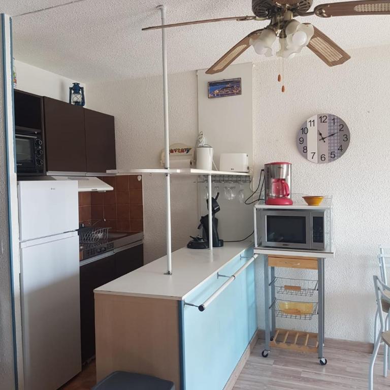 T2 sur le port avec parking - Appartement 1 Chambre - 13