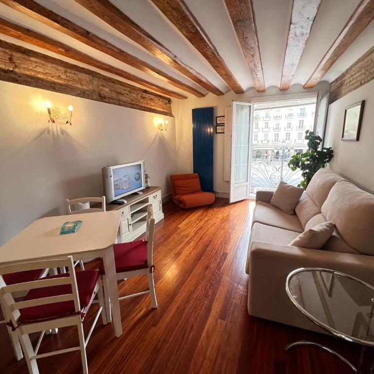 La Redonda Catedral Ascensor by Apartamentos Logrono - Apartamento de 1 dormitorio - 10