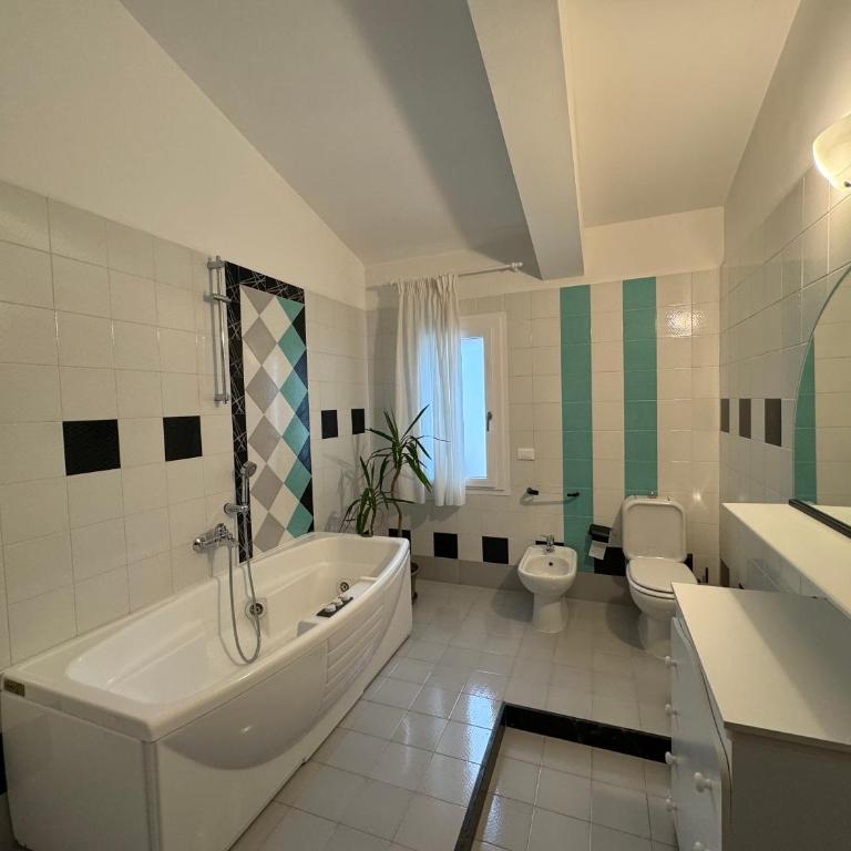 Casa Lucale - Two-Bedroom House - 23