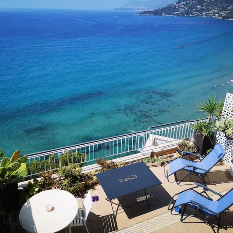 Beachfront Paradise - Panoramic Terrace, Monaco view & Private Access to Calandre Beach - French Riviera Liguria - Appartamento con 2 Camere da Letto - 19