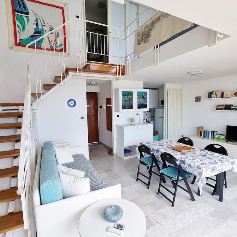 Beachfront Paradise - Panoramic Terrace, Monaco view & Private Access to Calandre Beach - French Riviera Liguria - Appartamento con 2 Camere da Letto - 53