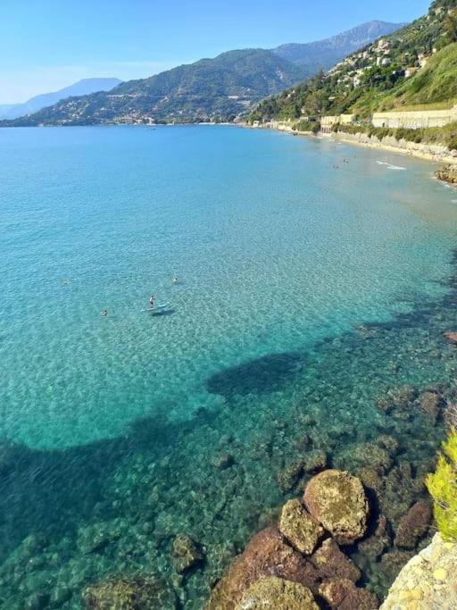 Beachfront Paradise - Panoramic Terrace, Monaco view & Private Access to Calandre Beach - French Riviera Liguria - Appartamento con 2 Camere da Letto - 54