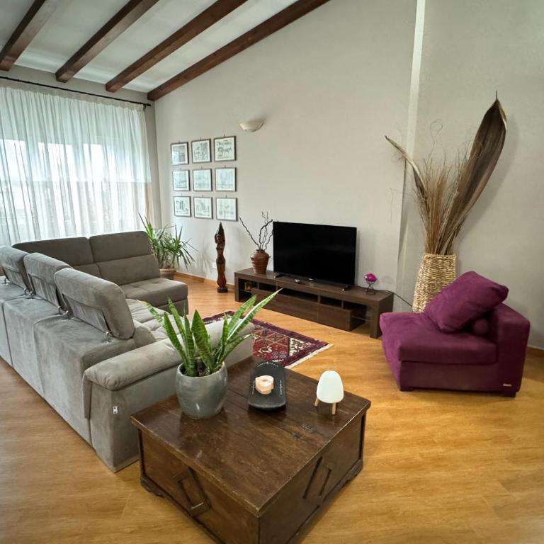 Casa Lucale - Two-Bedroom House - 11