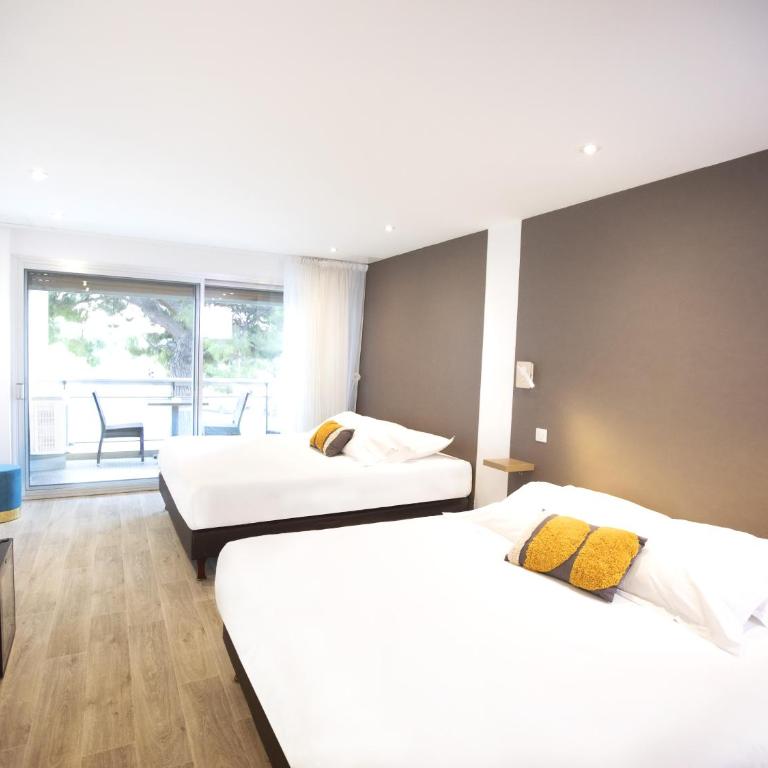 Tiercé Hotel - Chambre Quadruple - 1