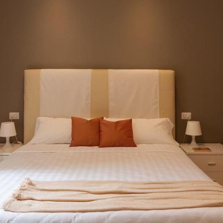Russomanno Apartments - One-Bedroom Apartment - 11