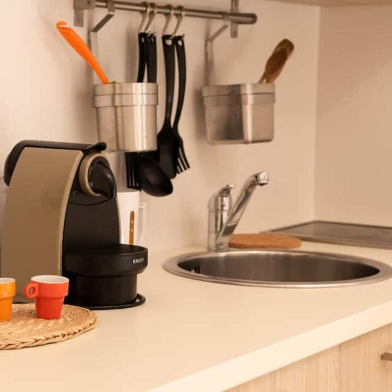 Russomanno Apartments - One-Bedroom Apartment - 3