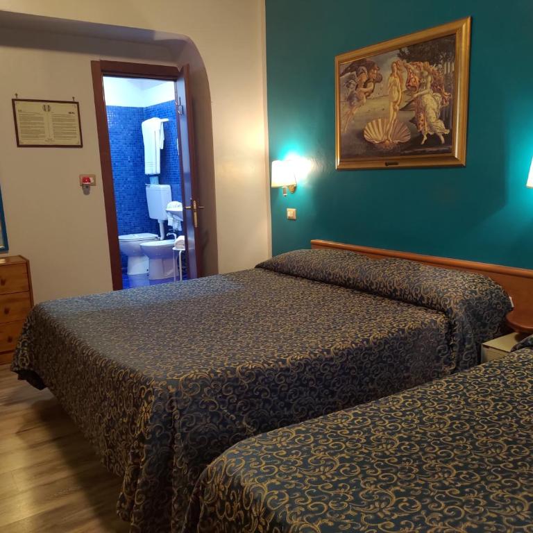 Hotel Santa Croce - Camera Tripla - 5