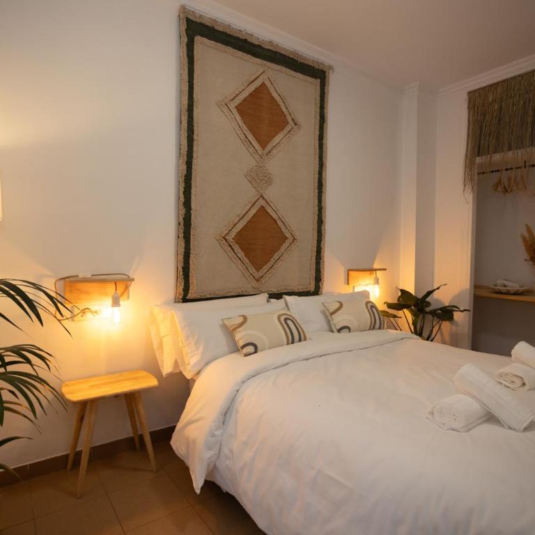 Naim Guest House Nerja - Habitación Doble Deluxe con balcón - 20