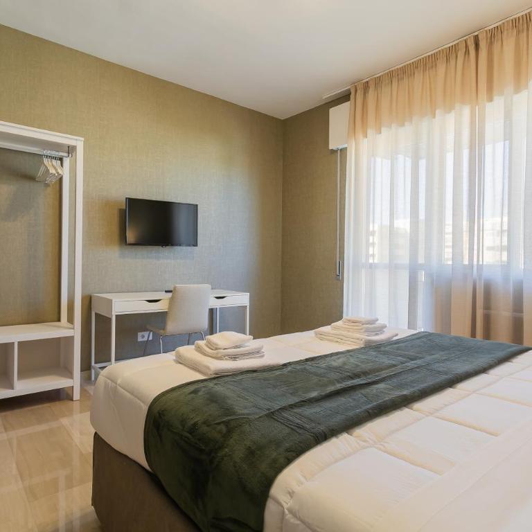 Fifty-One Guesthouse by Apulia Accommodation - Two-Bedroom Apartment - 16